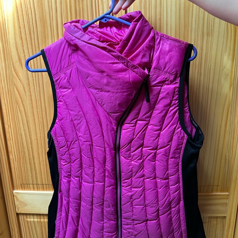 Calvin Klein Fuchsia Quilted Vest
